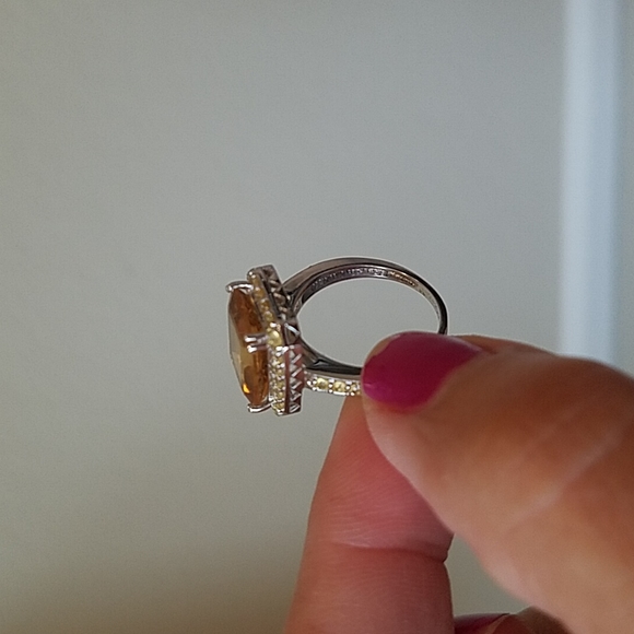 Cocktail Ring - Picture 3 of 5